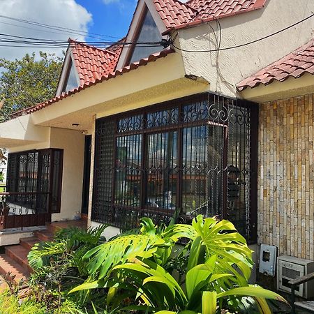 Casa En Llamas Armenia  Exterior photo